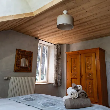 Apaisante Avec Sauna Et Petit-dejeuner Inclus - Fr-1-589-714 *